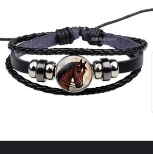 🐎🐴Beautiful Brown Horse bracelet🐎🐴